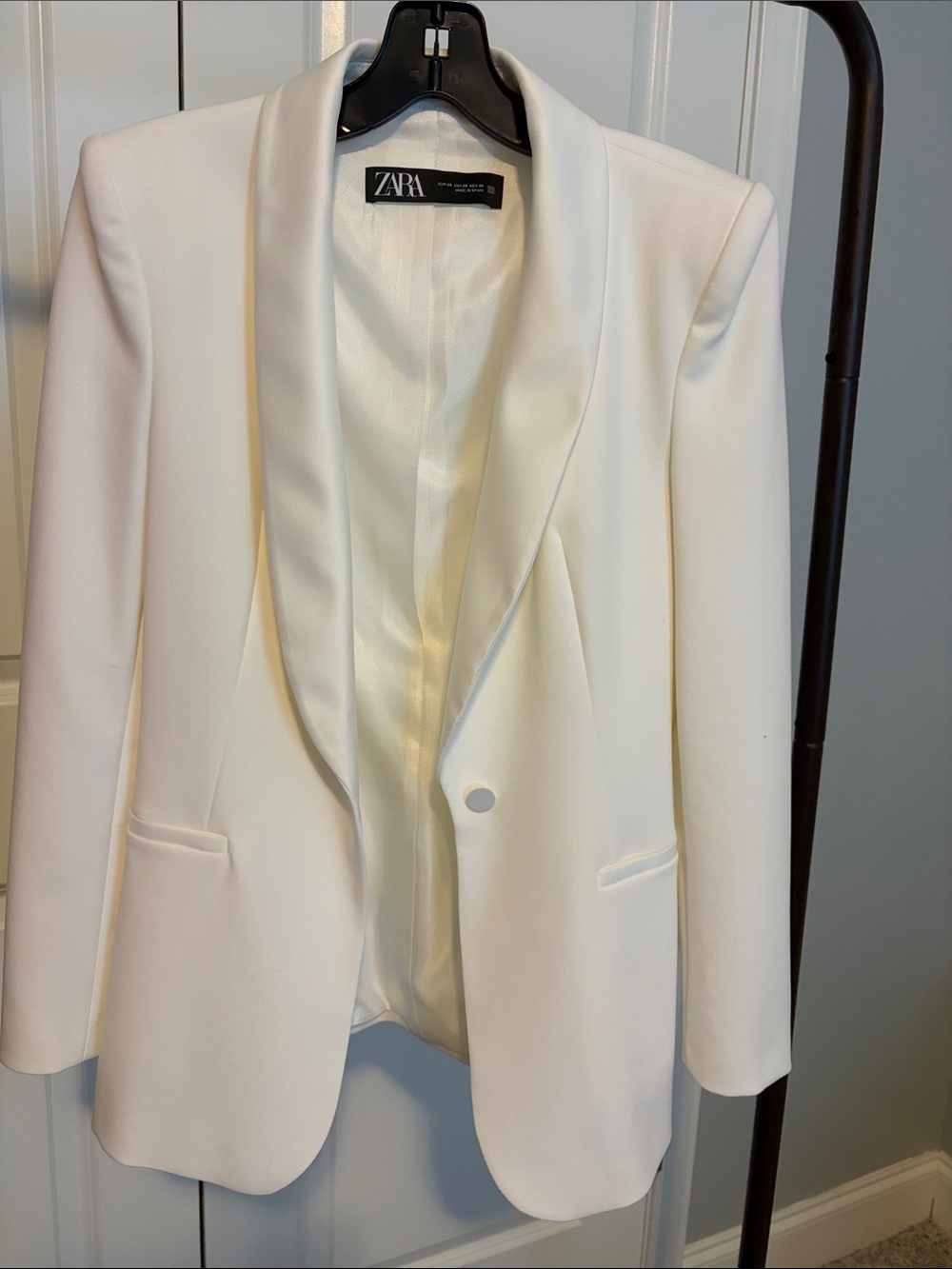 ZARA Oyster White Shawl Collar Tuxedo Jacket Single-Button Blazer